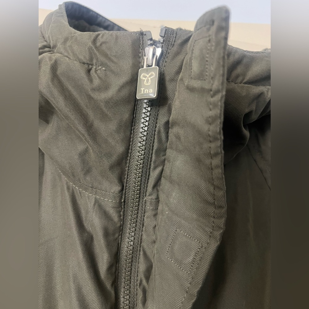 Aritzia | Summit Parka - Picture 5 of 8
